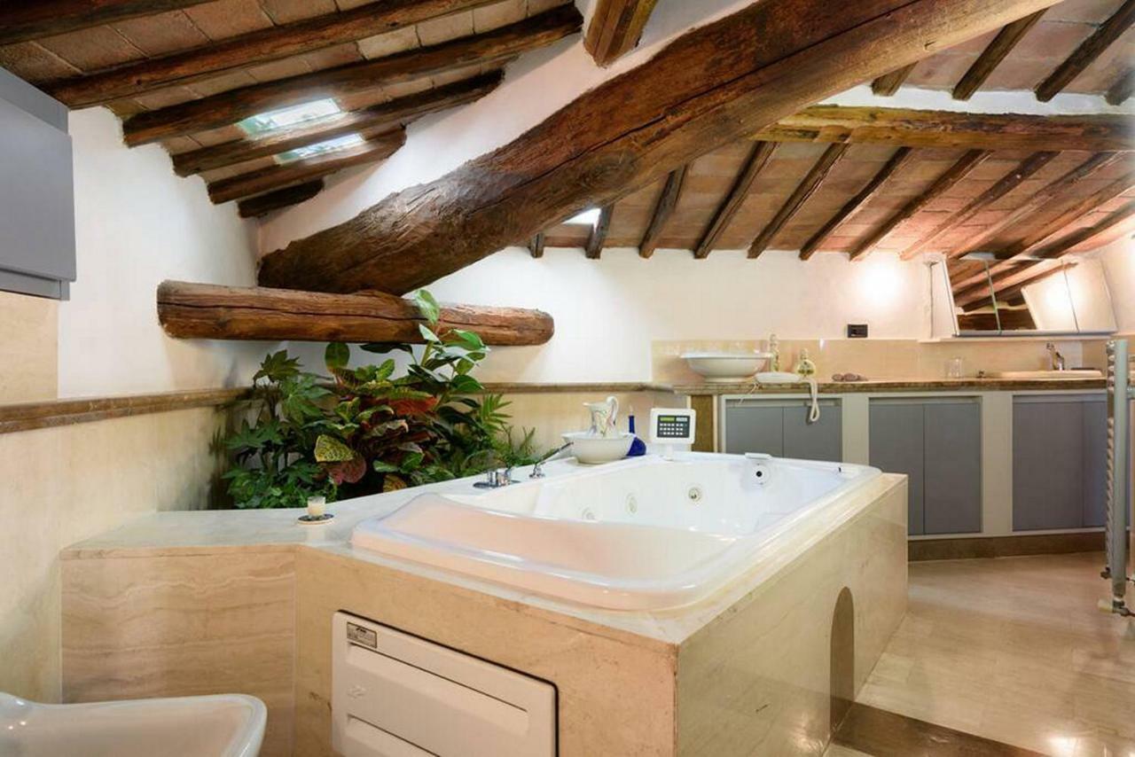 Ferienwohnung Penthouse In Siena Near Piazza Del Campo Exterior foto